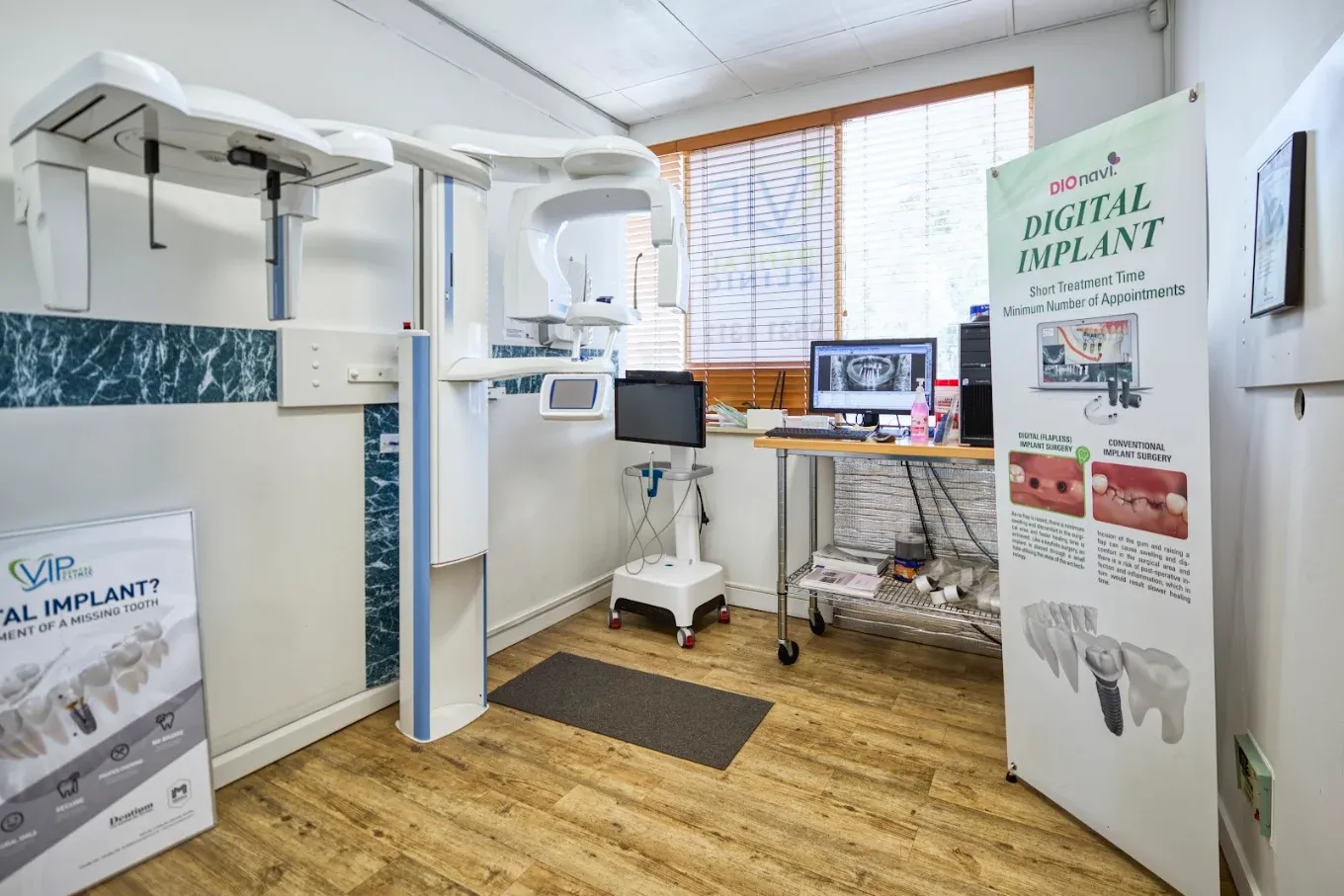 VIP Dental Clinic Miranda — digital implant imaging suite